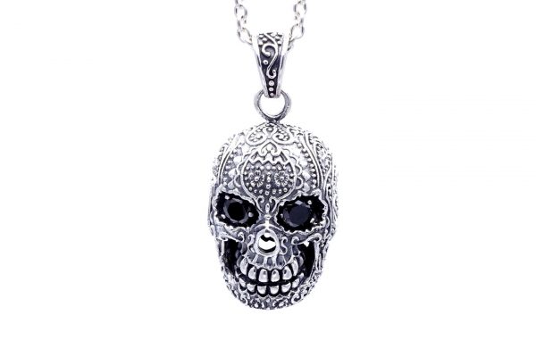 Anhänger Totenkopf schwarze Steine