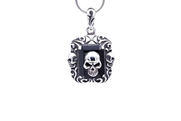 Anhänger Totenkopf Stein