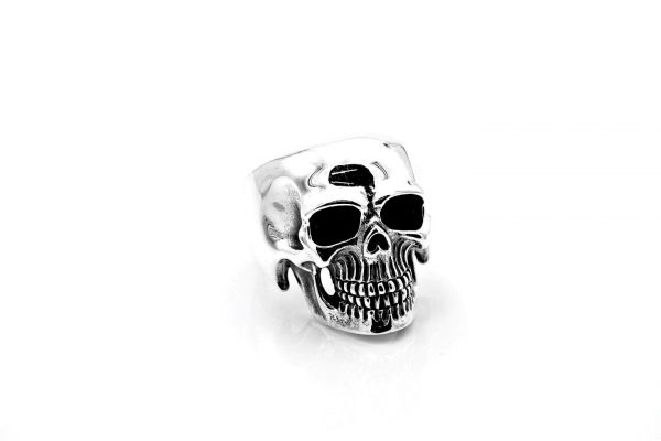 Ring Totenkopf