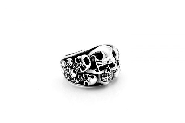 Ring Totenköpfe