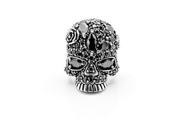 Ring Totenkopf Steine